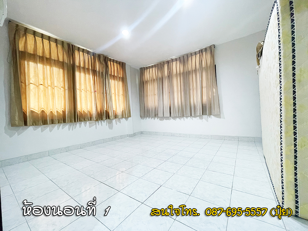 บ้านเช่าโชคชัย4 - บ้านเดี่ยวและทาวน์เฮ้าส์ให้เช่า ตกแต่งสวย พร้อมสวนส่วนตัว ใกล้แหล่งชุมชน